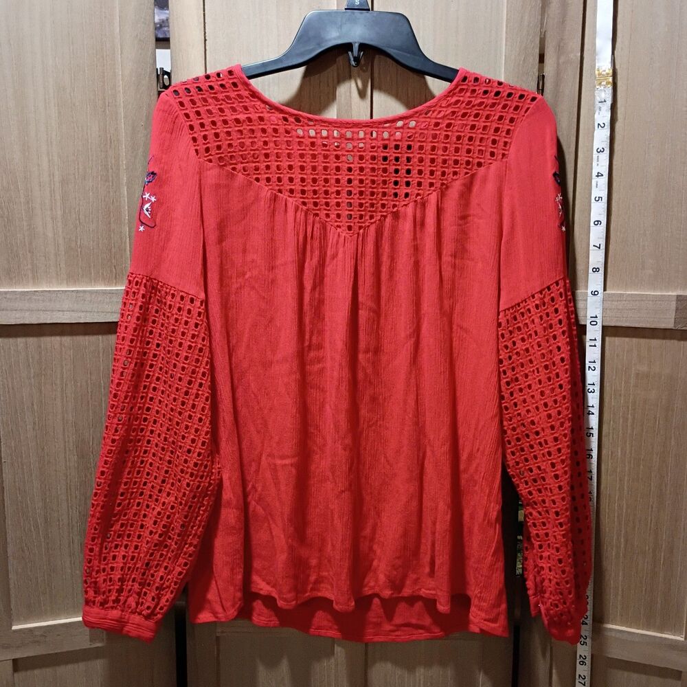 Red Wrangler Retro wear embroidered medium